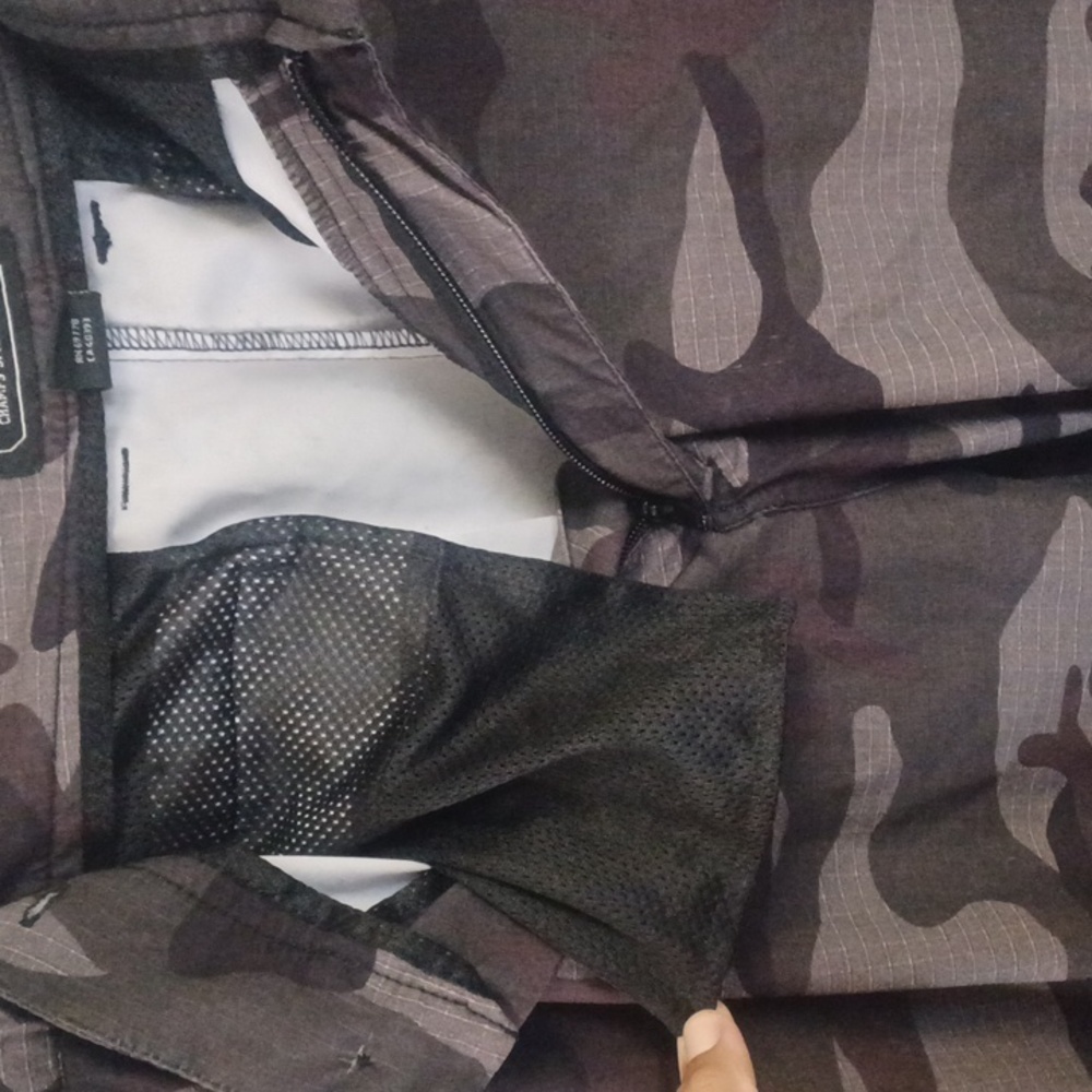 MENS CAMO SHORTS - Picture 9 of 10